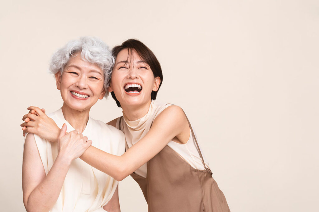 Custom Dentures in Westbury: A Guide to Comfortable Tooth Replacement