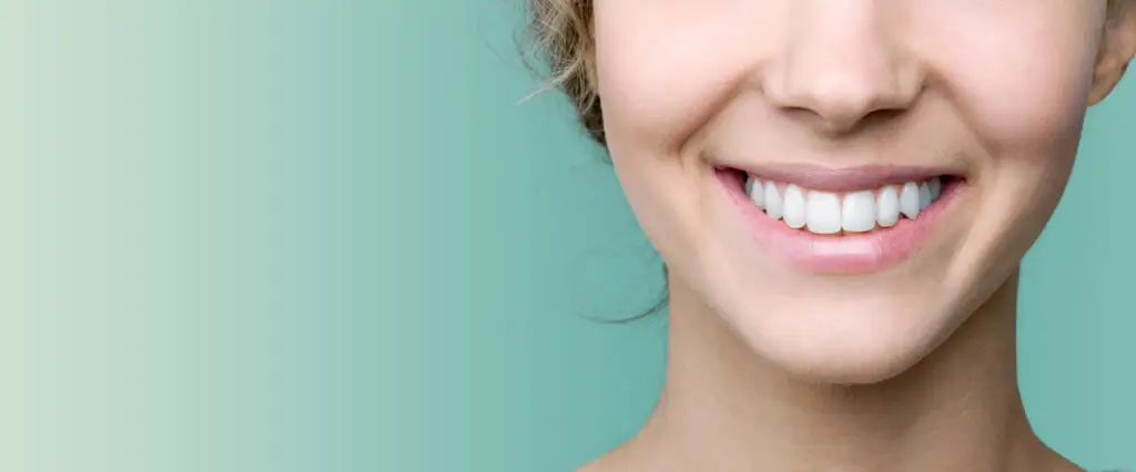 Professional Teeth Whitening in Westbury: What to Know Before Brightening Your Smile
